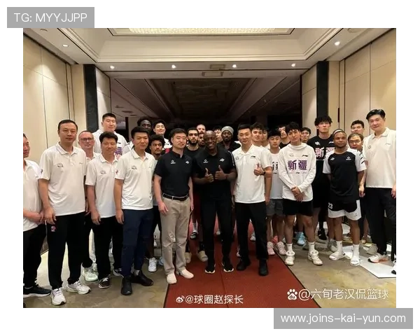 球员被媒体曝出违纪，俱乐部发布停赛决定