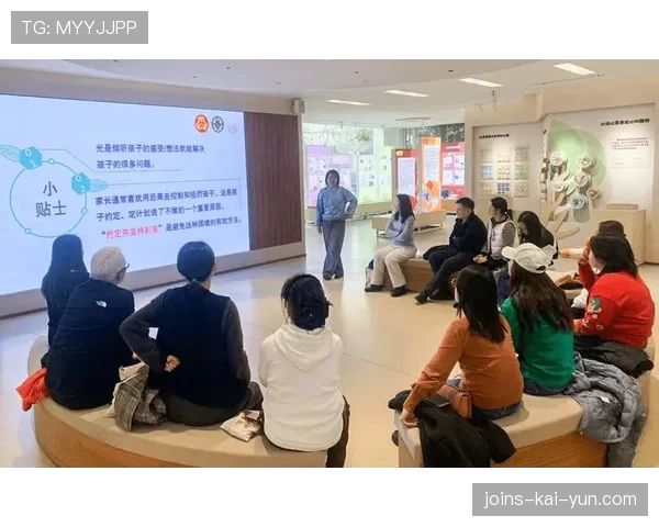 青训家庭教育课堂:风险防范与家校协同样本,家庭风险管理讲座 青训家庭教育课堂:风险防范与家校协同样本,家庭风险管理讲座